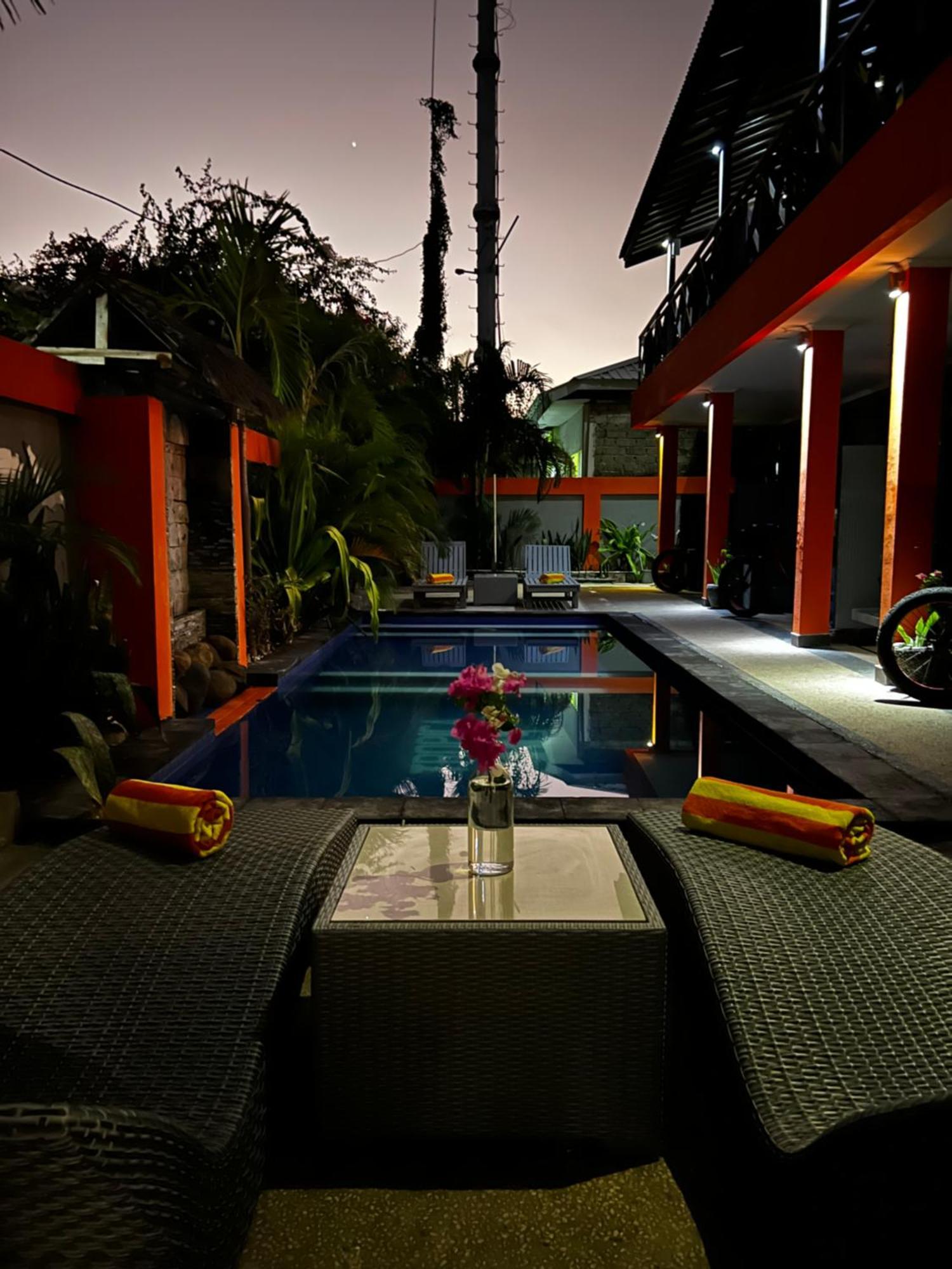 Tropica Gili Total Body Fit - Free Access Gym And Coworking Space Gili Trawangan Kültér fotó