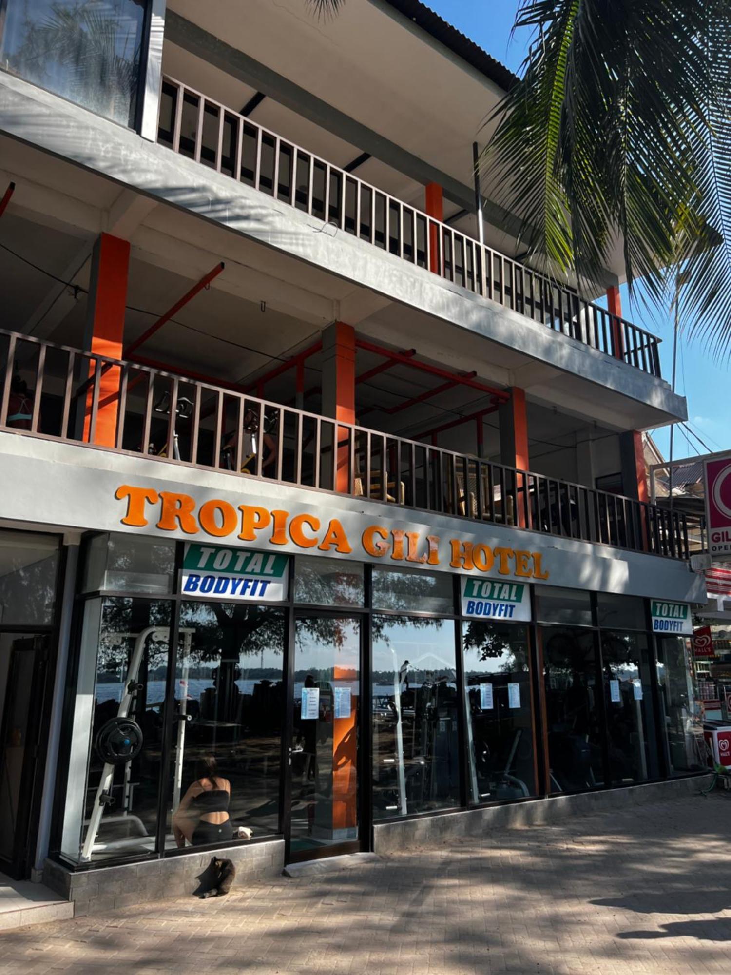 Tropica Gili Total Body Fit - Free Access Gym And Coworking Space Gili Trawangan Kültér fotó