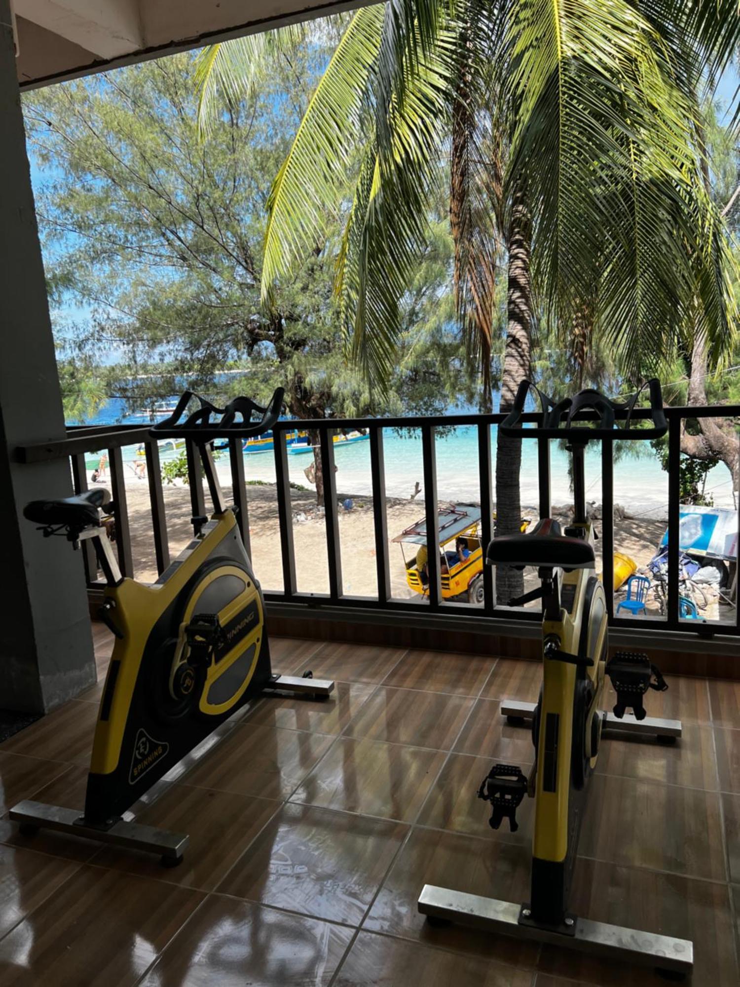 Tropica Gili Total Body Fit - Free Access Gym And Coworking Space Gili Trawangan Kültér fotó