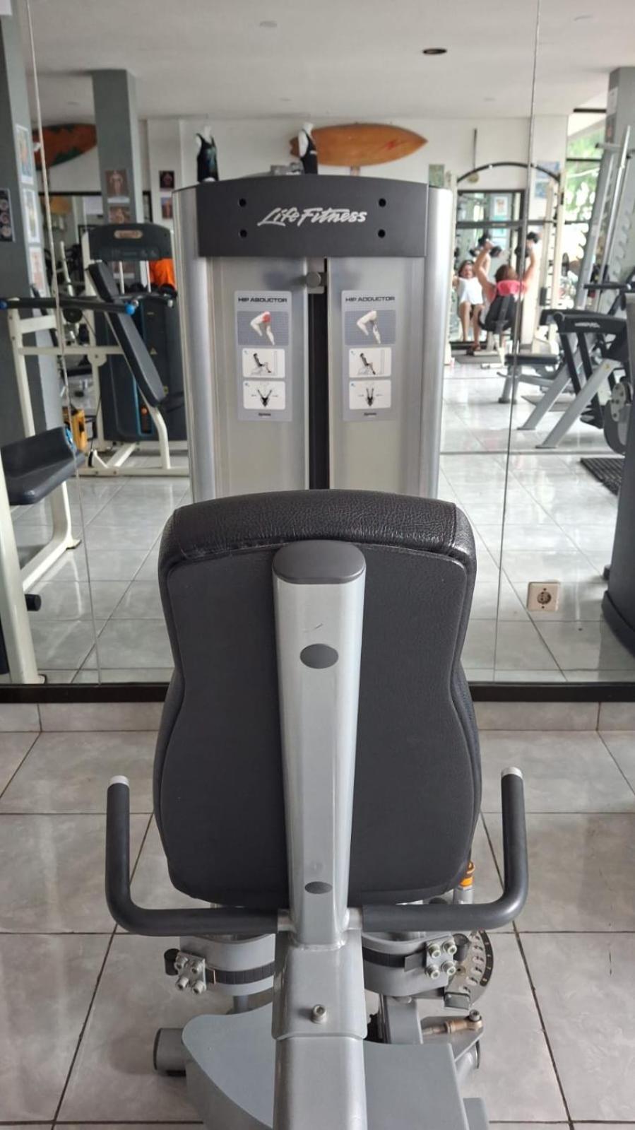 Tropica Gili Total Body Fit - Free Access Gym And Coworking Space Gili Trawangan Kültér fotó