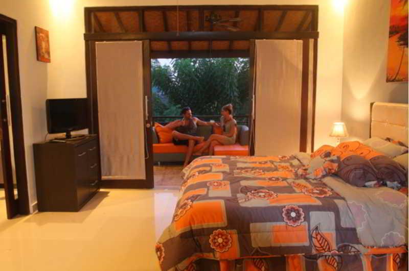 Tropica Gili Total Body Fit - Free Access Gym And Coworking Space Gili Trawangan Kültér fotó