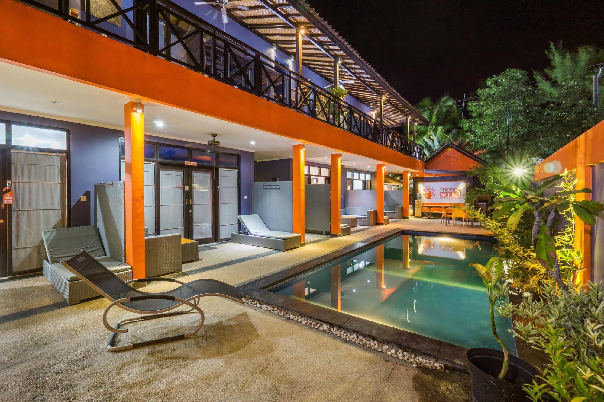 Tropica Gili Total Body Fit - Free Access Gym And Coworking Space Gili Trawangan Kültér fotó