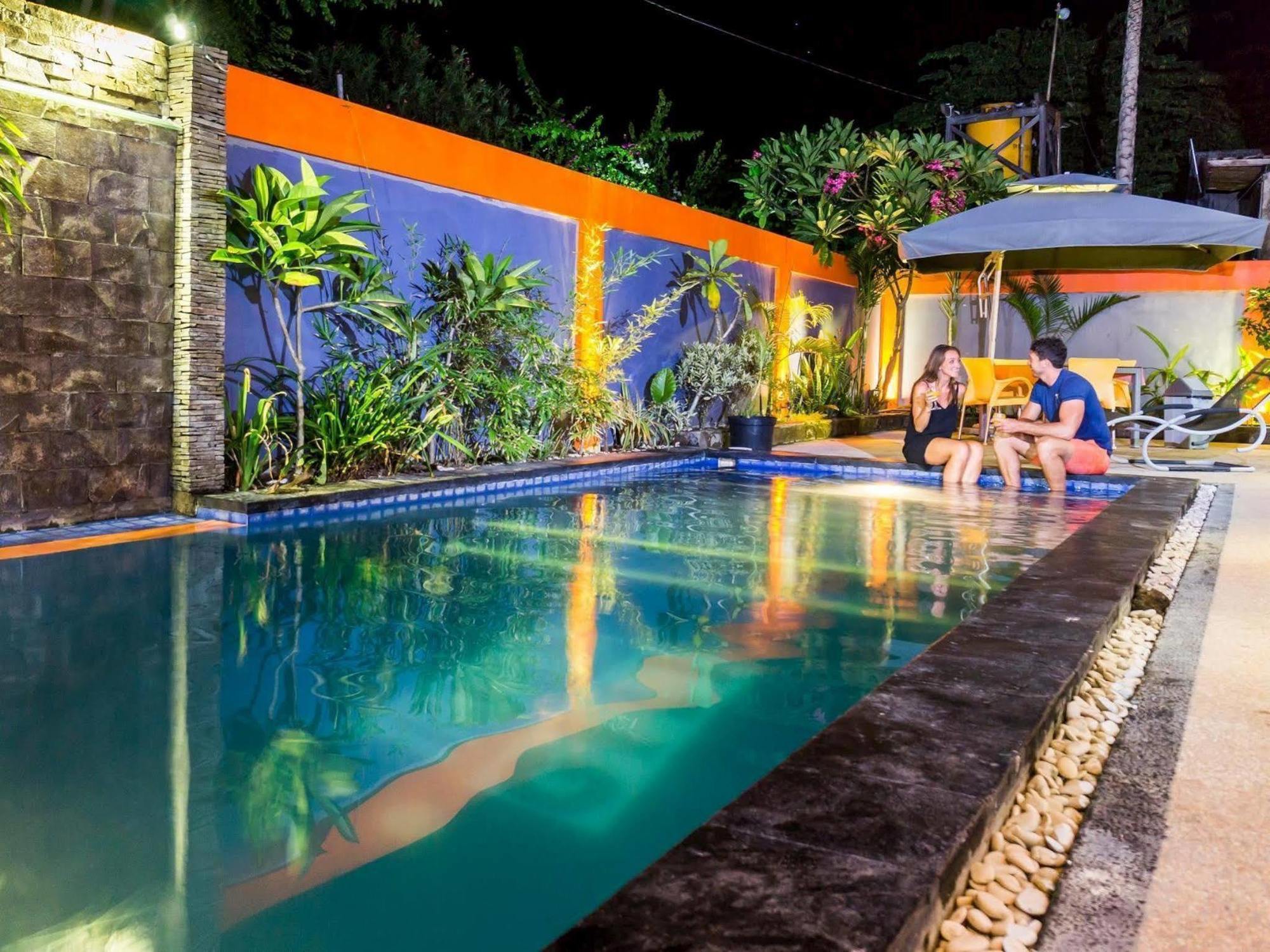 Tropica Gili Total Body Fit - Free Access Gym And Coworking Space Gili Trawangan Kültér fotó