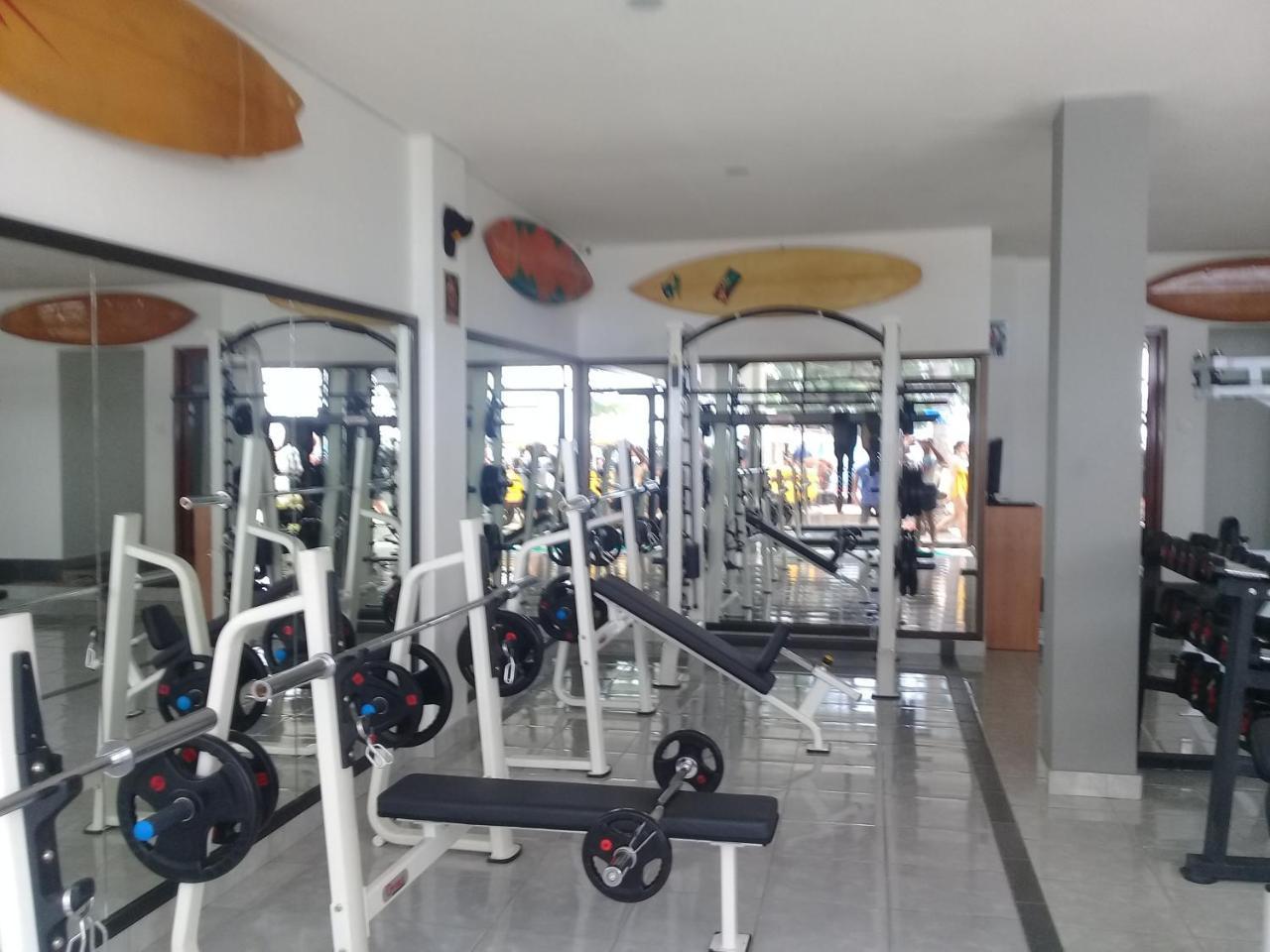 Tropica Gili Total Body Fit - Free Access Gym And Coworking Space Gili Trawangan Kültér fotó